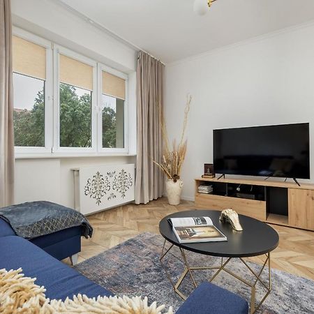 Beautiful One Bedroom Apartment Zamkowa By Rent Like Home กดัญสก์ ภายนอก รูปภาพ