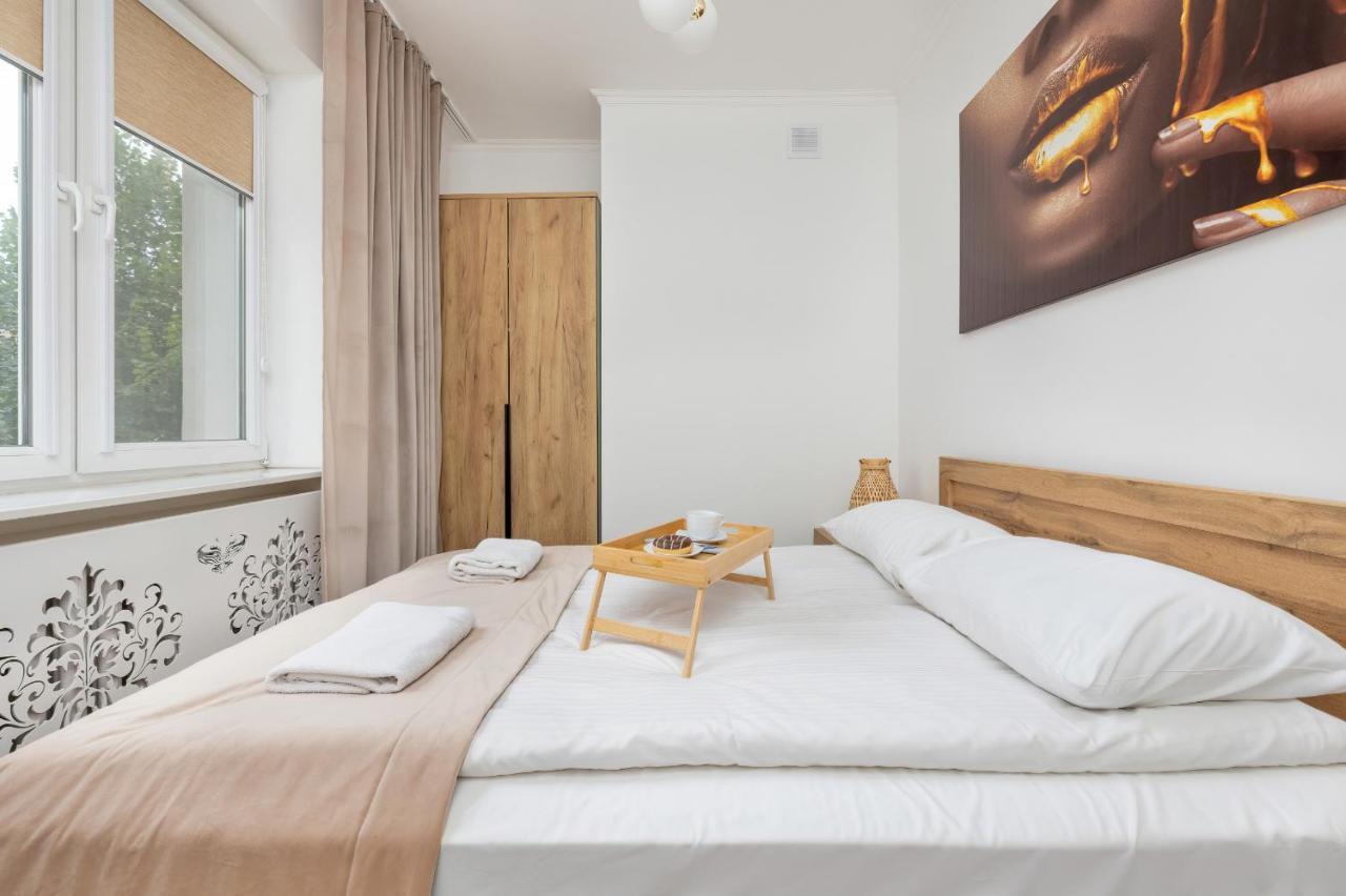 Beautiful One Bedroom Apartment Zamkowa By Rent Like Home กดัญสก์ ภายนอก รูปภาพ