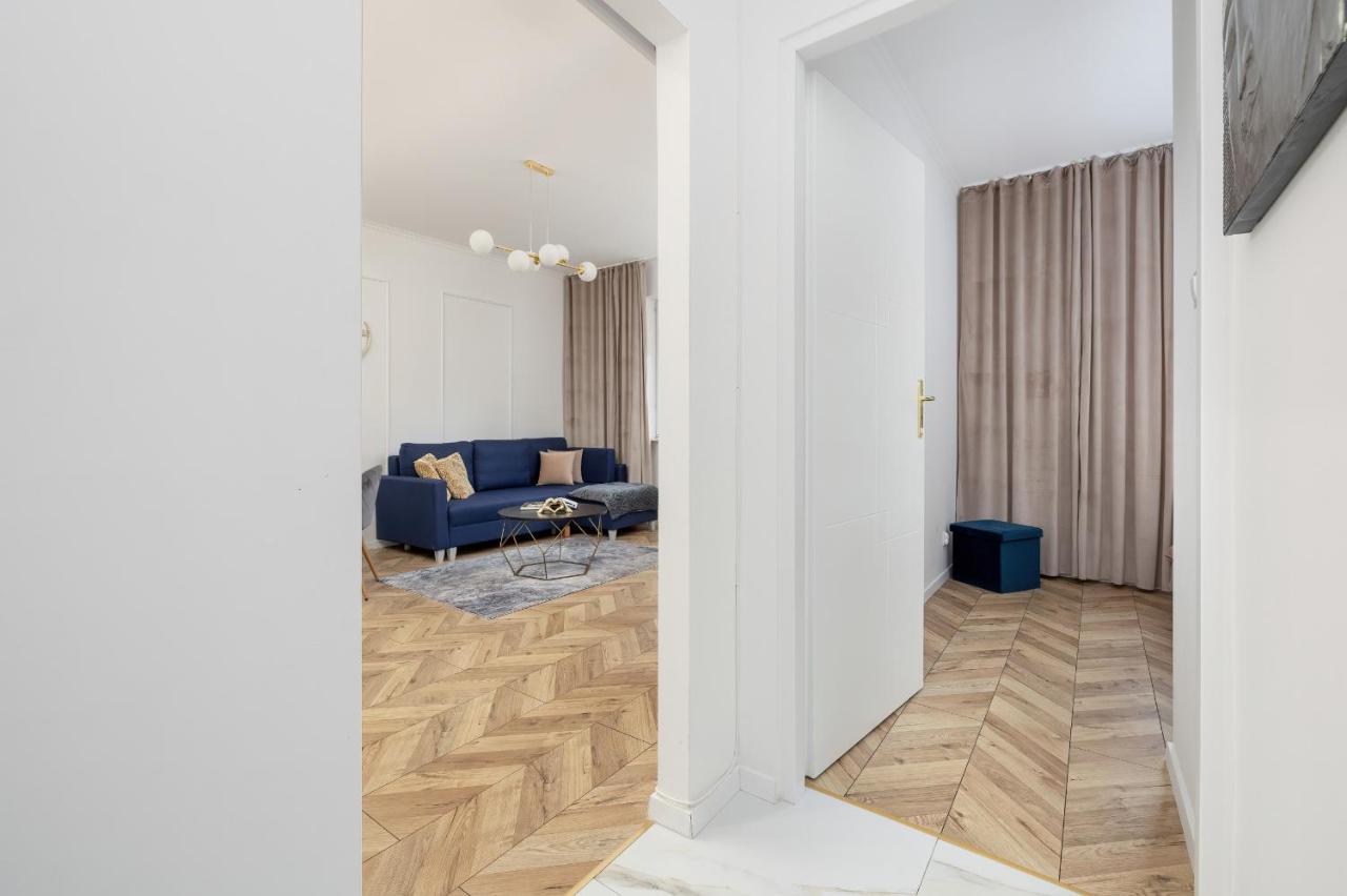 Beautiful One Bedroom Apartment Zamkowa By Rent Like Home กดัญสก์ ภายนอก รูปภาพ