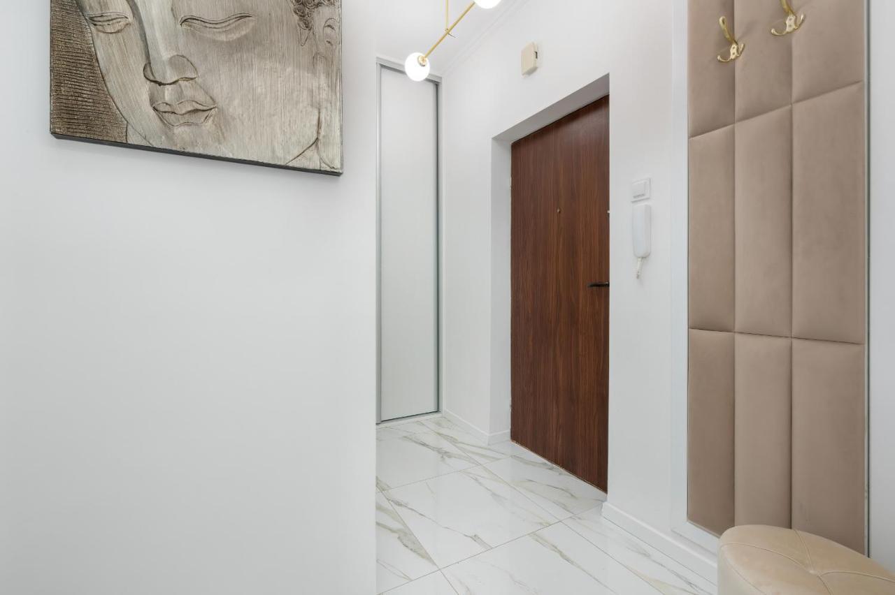 Beautiful One Bedroom Apartment Zamkowa By Rent Like Home กดัญสก์ ภายนอก รูปภาพ